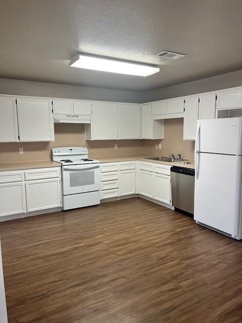 2103 Agate Dr #B - Photo 5 of 14