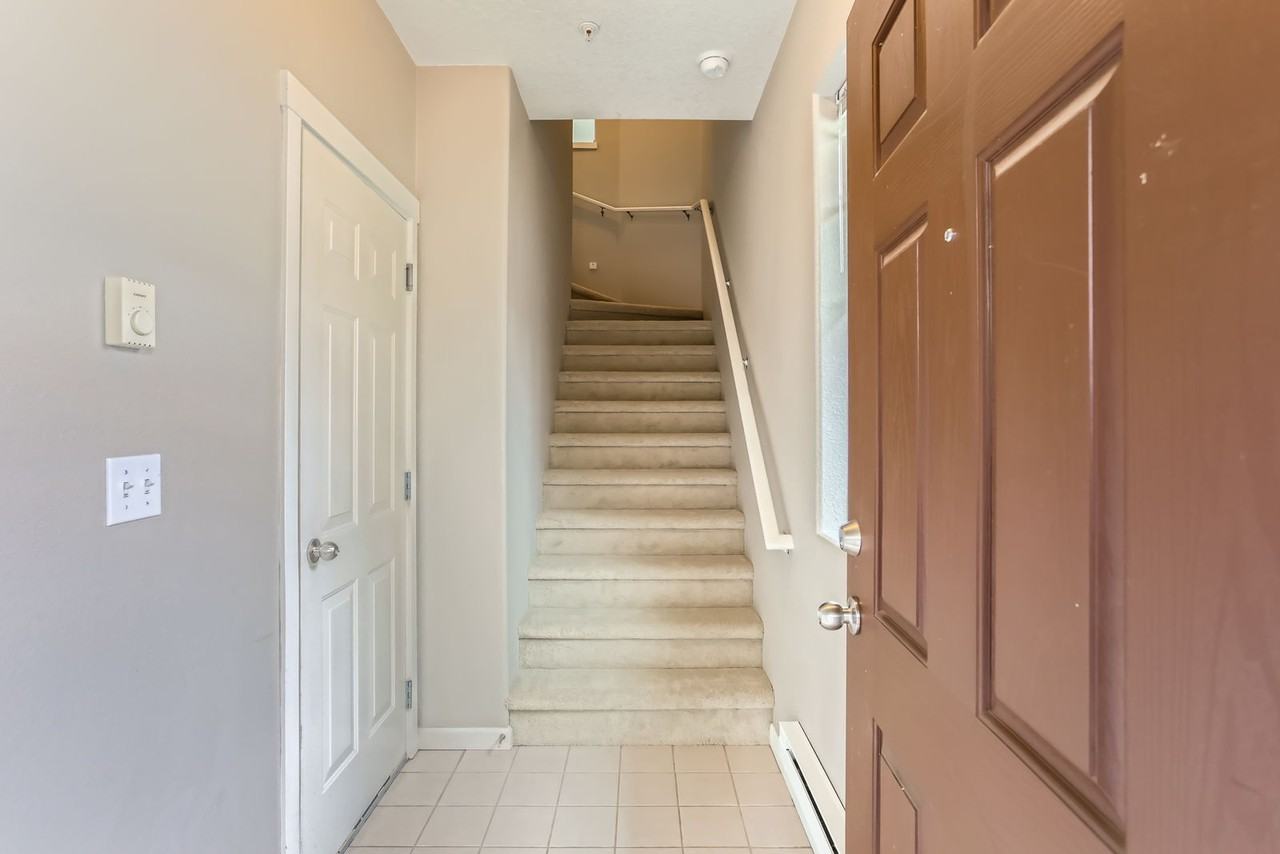 14700 Sw Sandhill Loop #204 - Photo 4 of 27