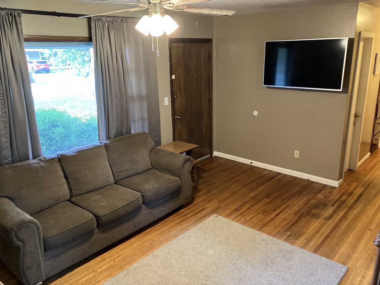 119 Jones St #NA - Photo 3 of 17