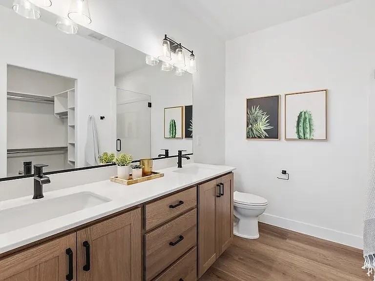 2065 S Grandiflora Rd #2065 - Photo 4 of 22