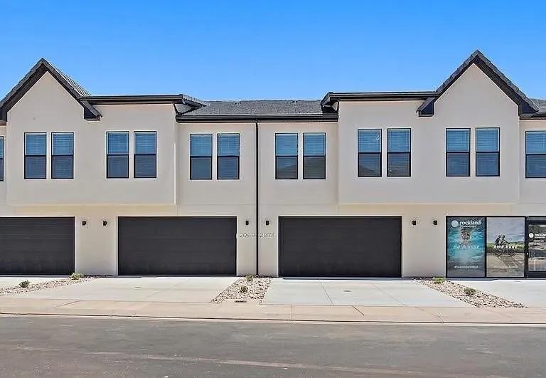 2065 S Grandiflora Rd #2065 - Photo 6 of 22