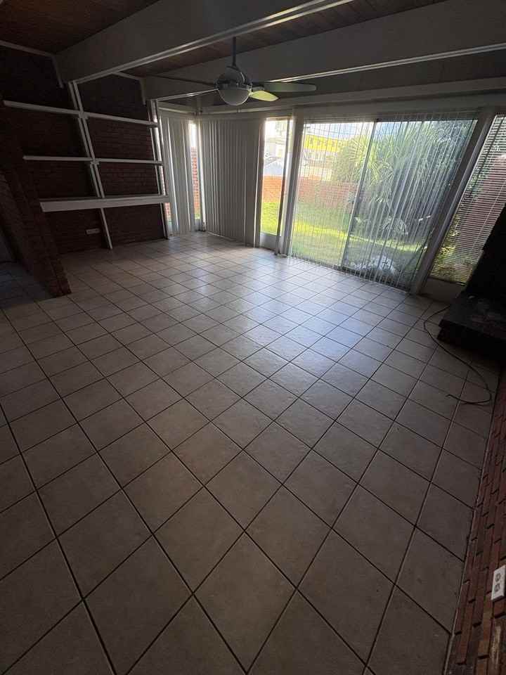 220 Belmont Rd - Photo 6 of 24