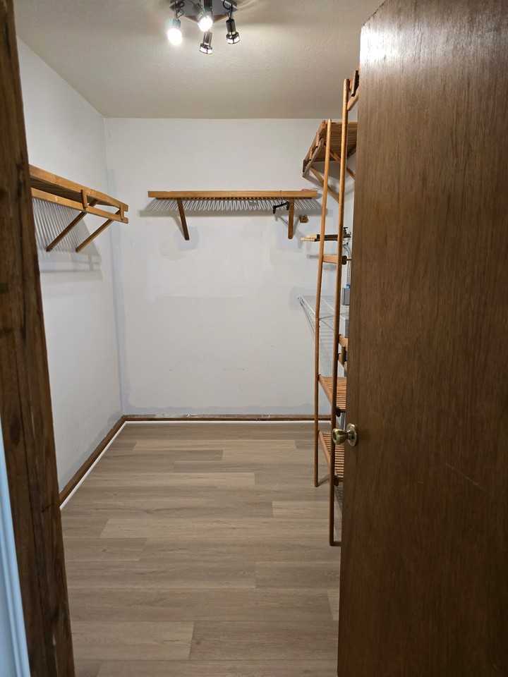 2619 N Dover Rd #NA - Photo 3 of 9