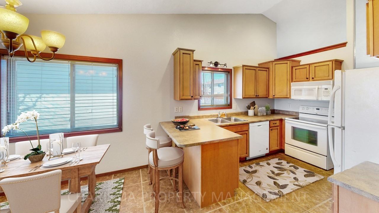 6512 E 45th St #6606 - Photo 3 of 18