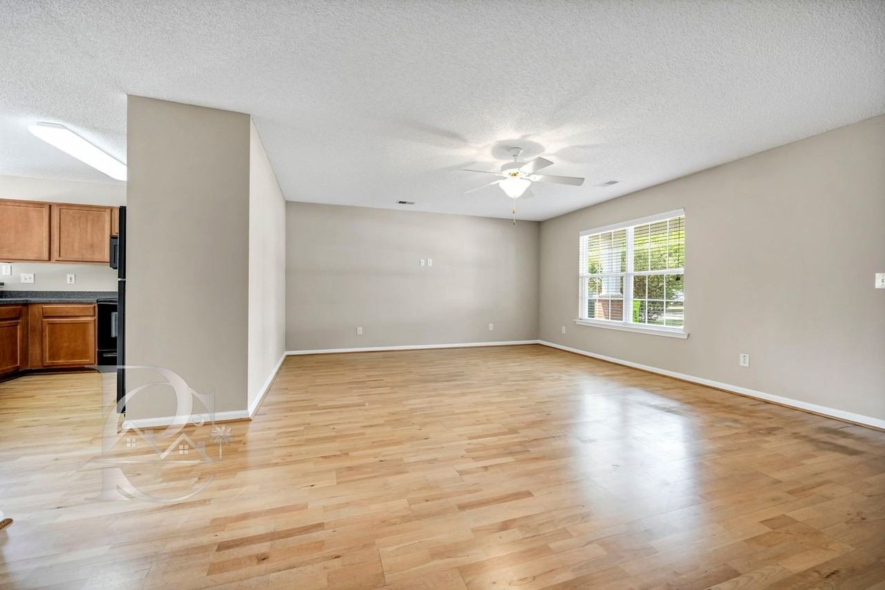 80 Crossfox Ct - Photo 4 of 35
