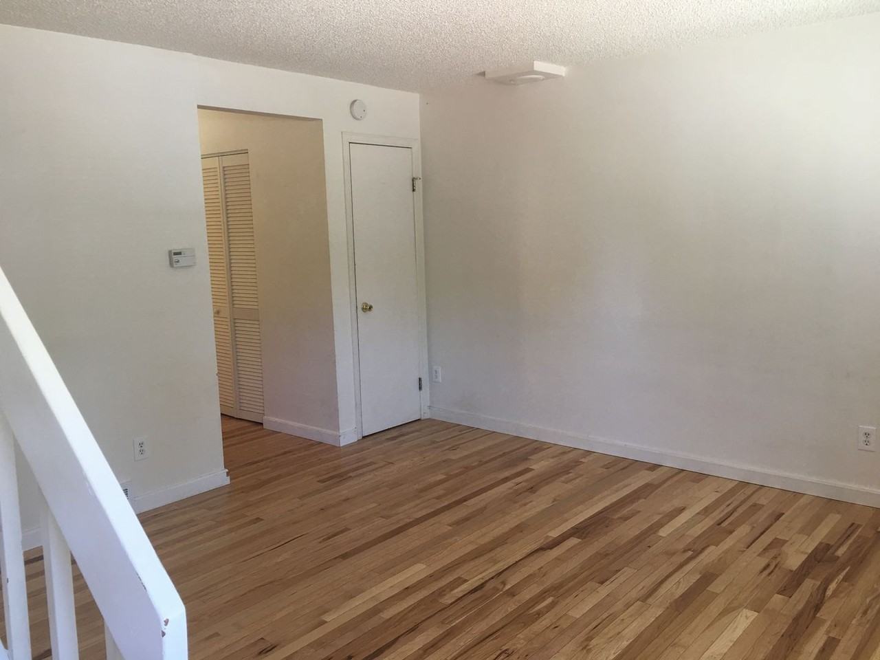 1001 Sycamore St - Photo 3 of 11