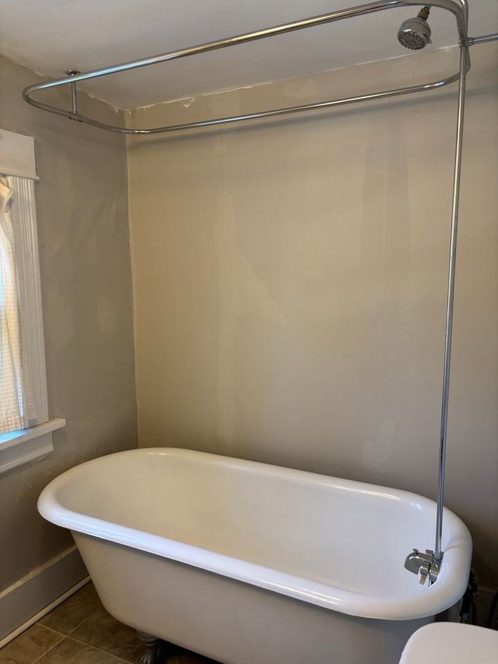 516 W Main St - Photo 7 of 14