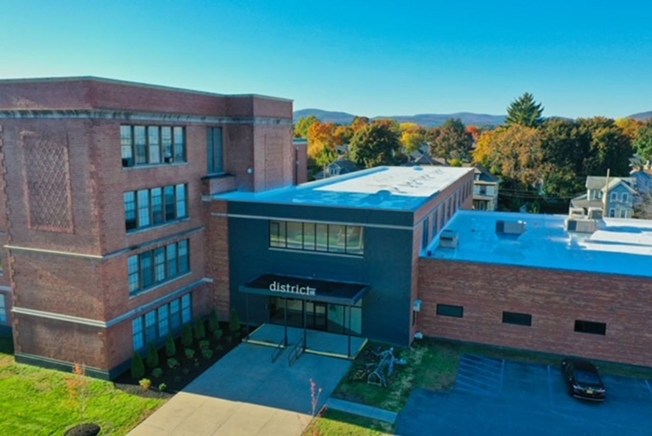 district425 - Photo 3 of 9