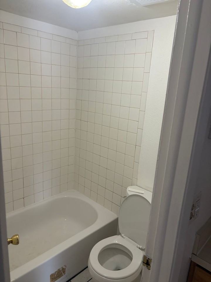 1347 Baywatch Loop #204 - Photo 5 of 7