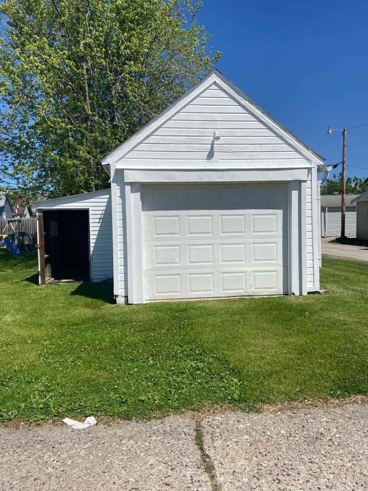 1618 19th Ave - Photo 2 of 21