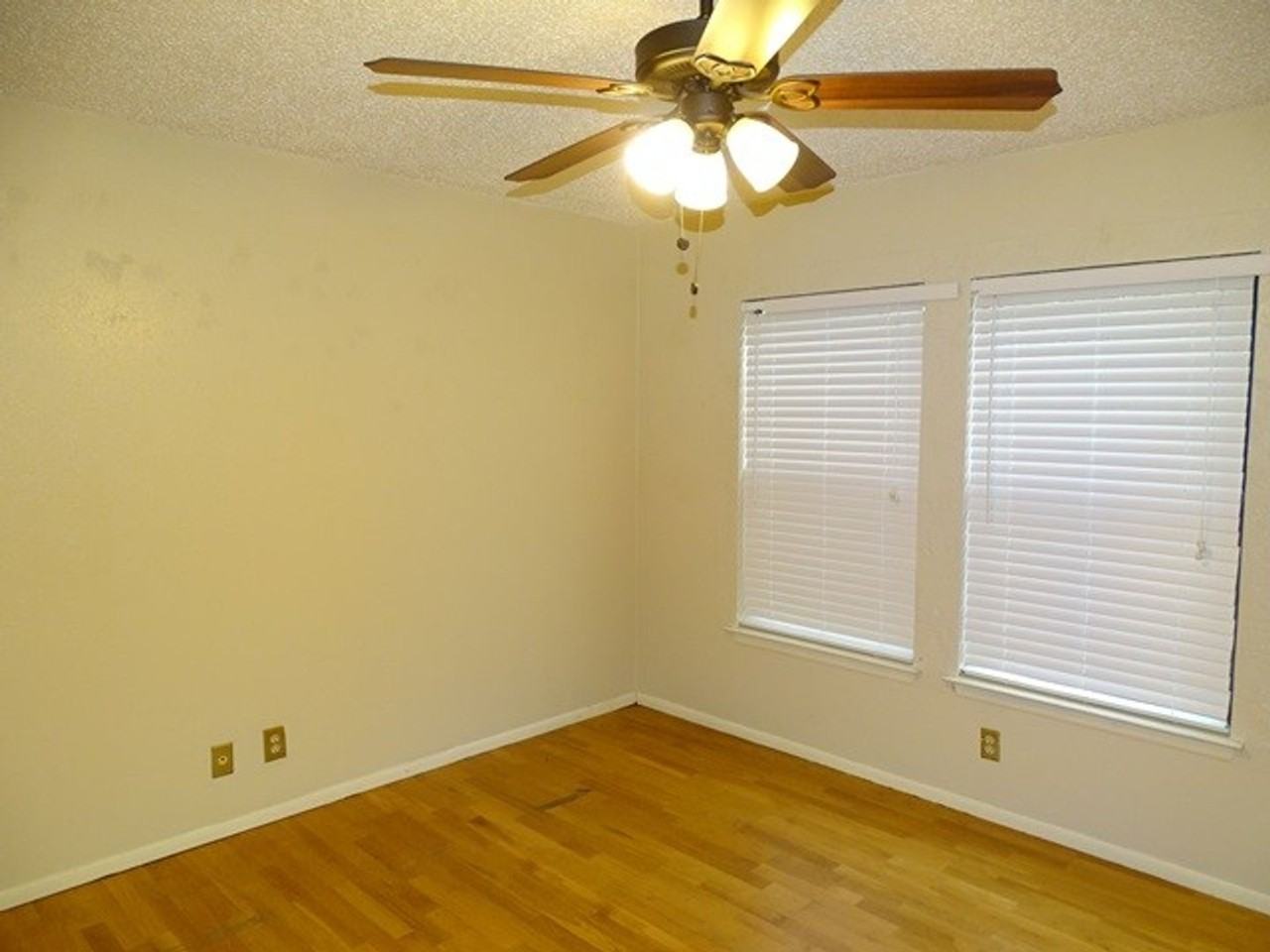 6859 Flaming Ridge Dr - Photo 3 of 26