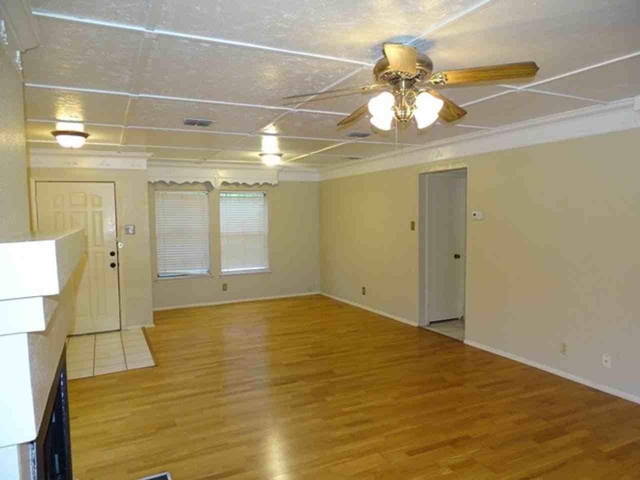 6859 Flaming Ridge Dr - Photo 7 of 26