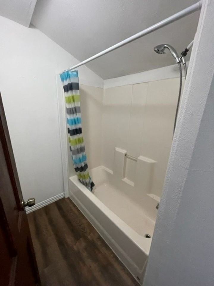 603 Avenue C - Photo 2 of 8