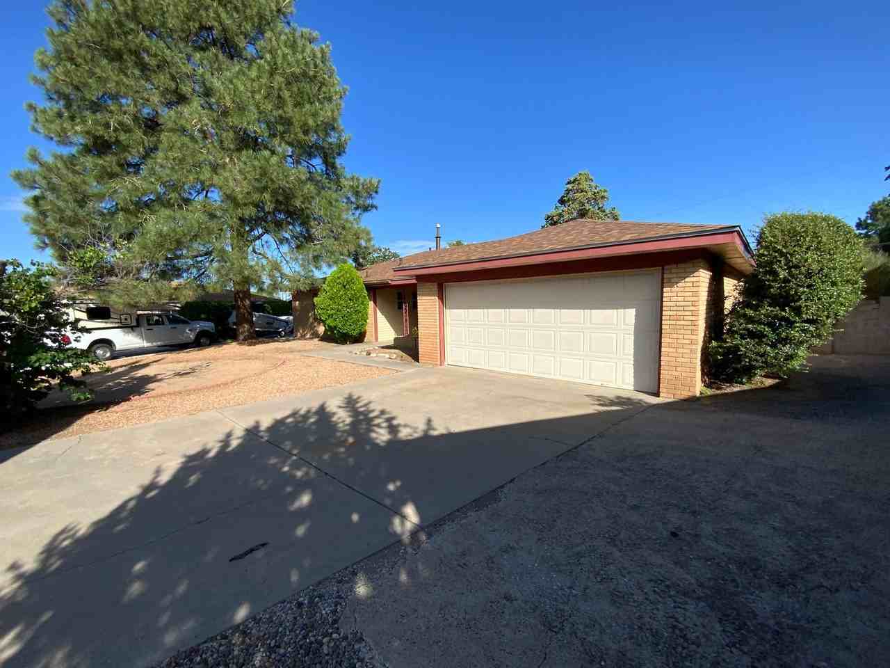 3833 San Marcos Pl Ne - Photo 2 of 34