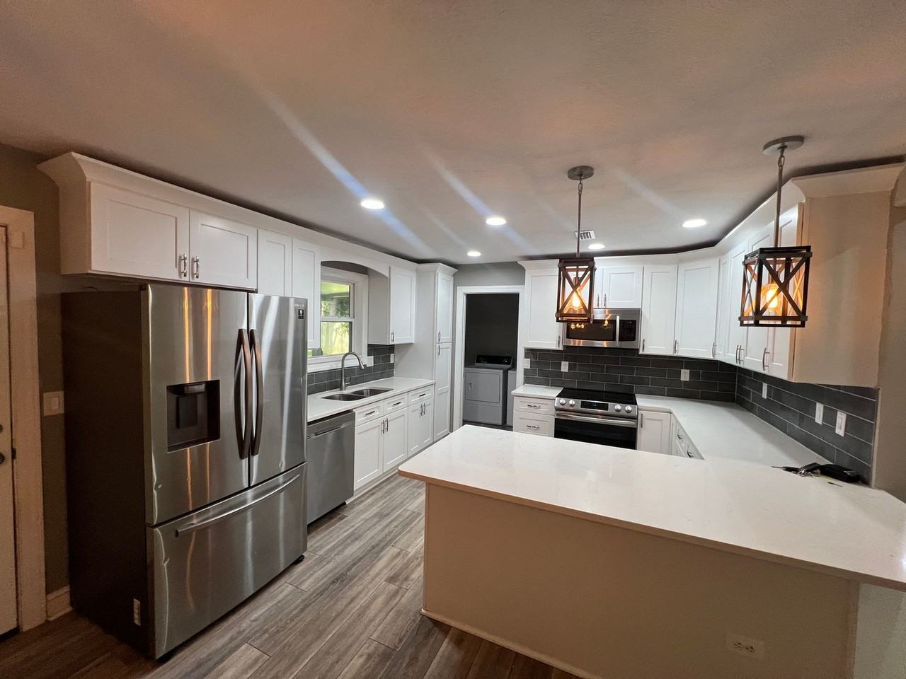 133 Blackhawk Dr - Photo 7 of 20