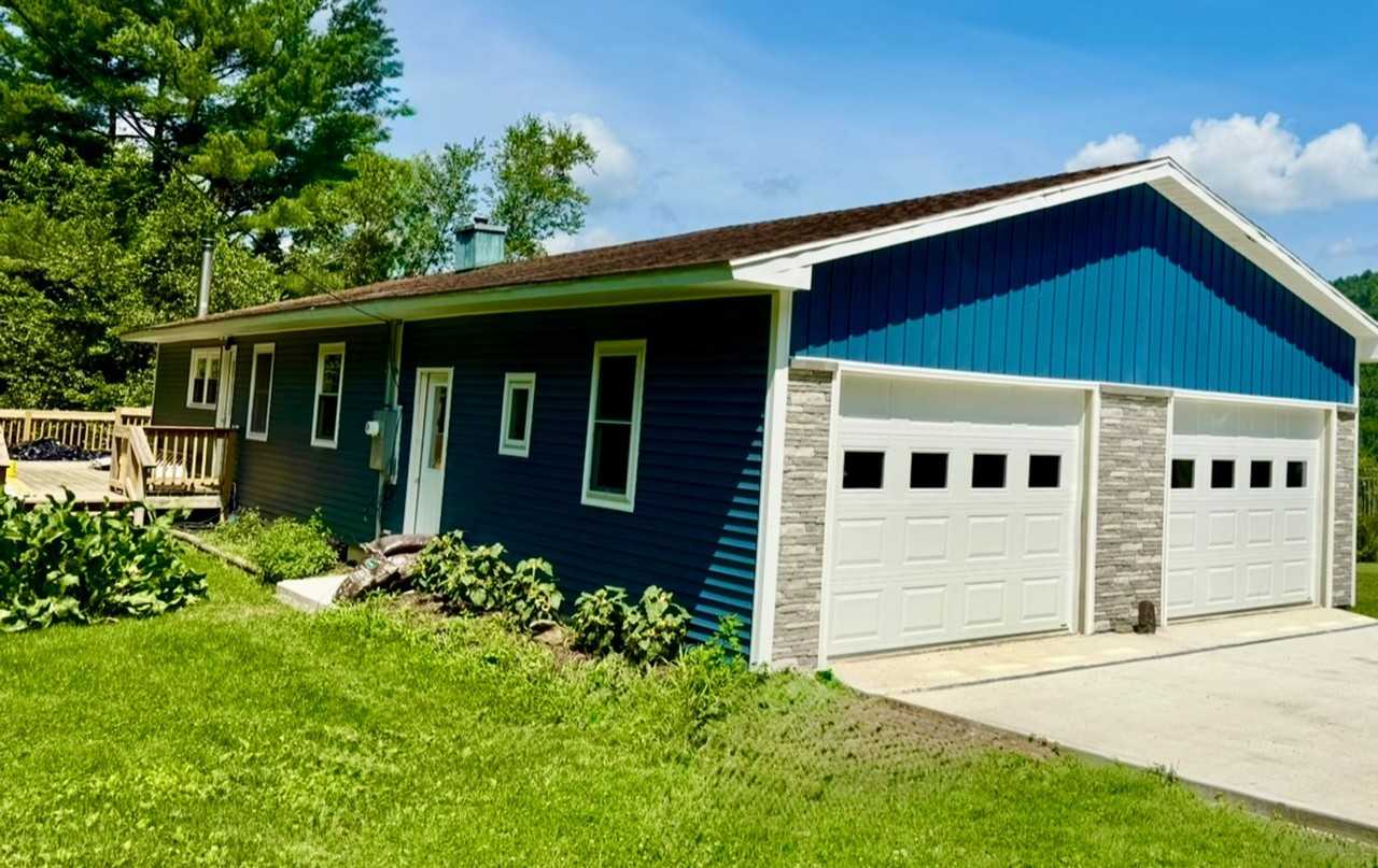 24 S Danby Rd - Photo 4 of 18