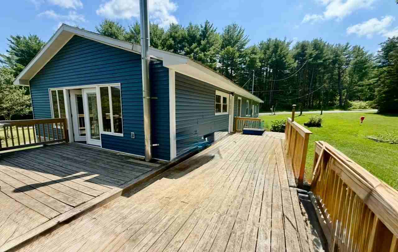 24 S Danby Rd - Photo 6 of 18