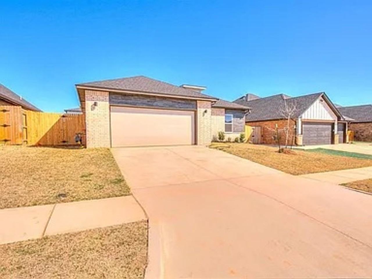 11709 Sw 47th St - Photo 3 of 34