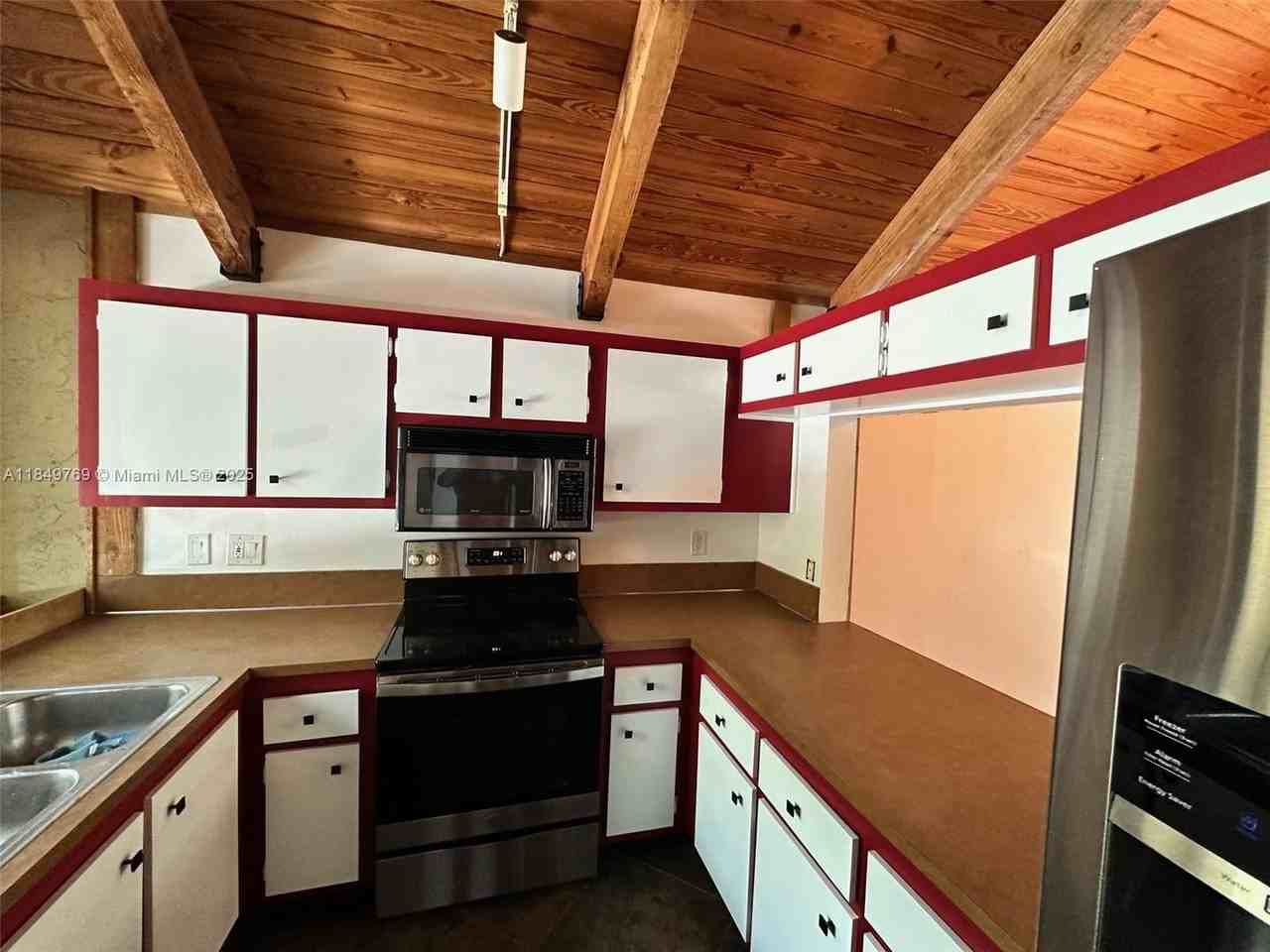 6131 Nw 34th Way - Photo 2 of 16