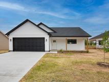 107 Madeline Ct - Photo 1 of 1