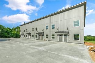 Outer Rd W #106 - Photo 1 of 1