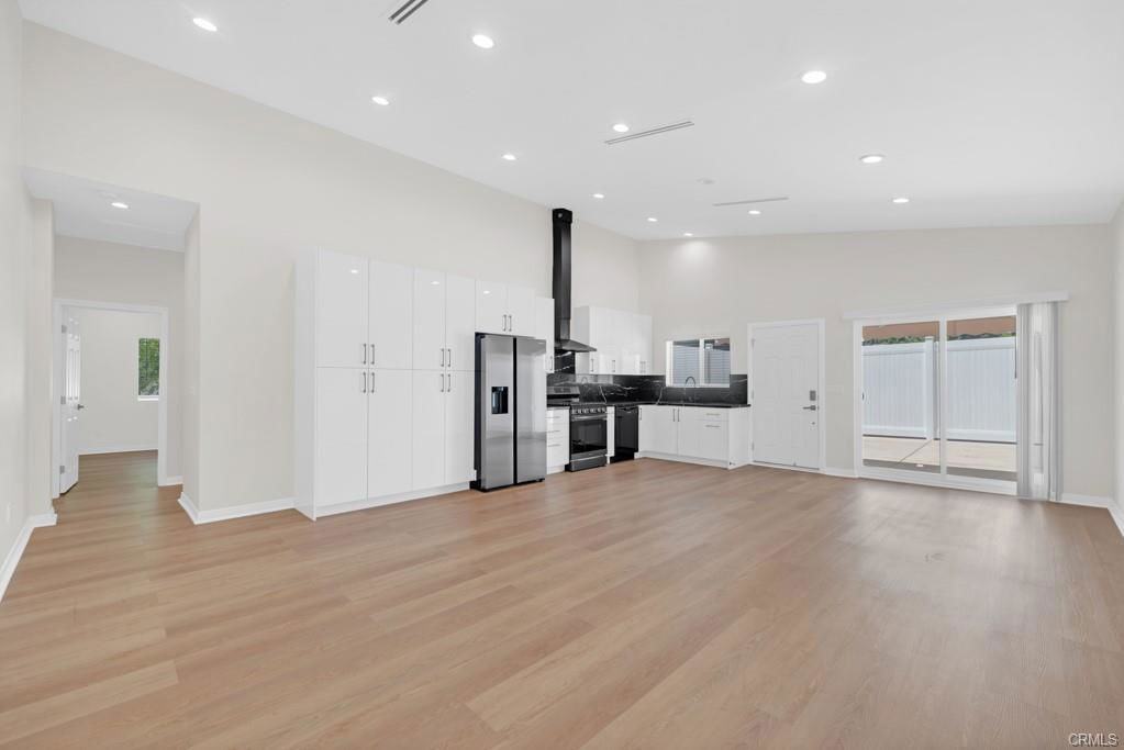 19104 Blackhawk Street - Photo 2 of 8