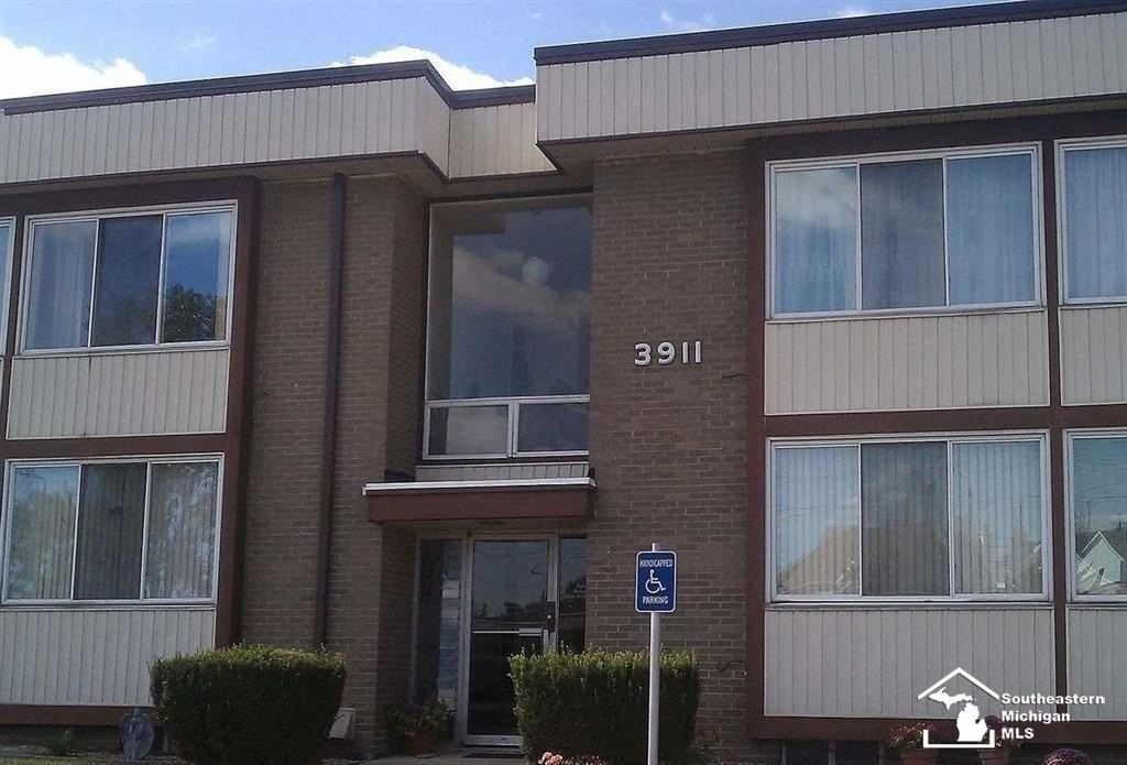 3911 Fort Street #218A