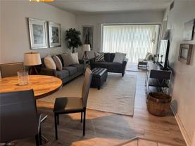 1900 Alamanda Dr #303 - Photo 1 of 1