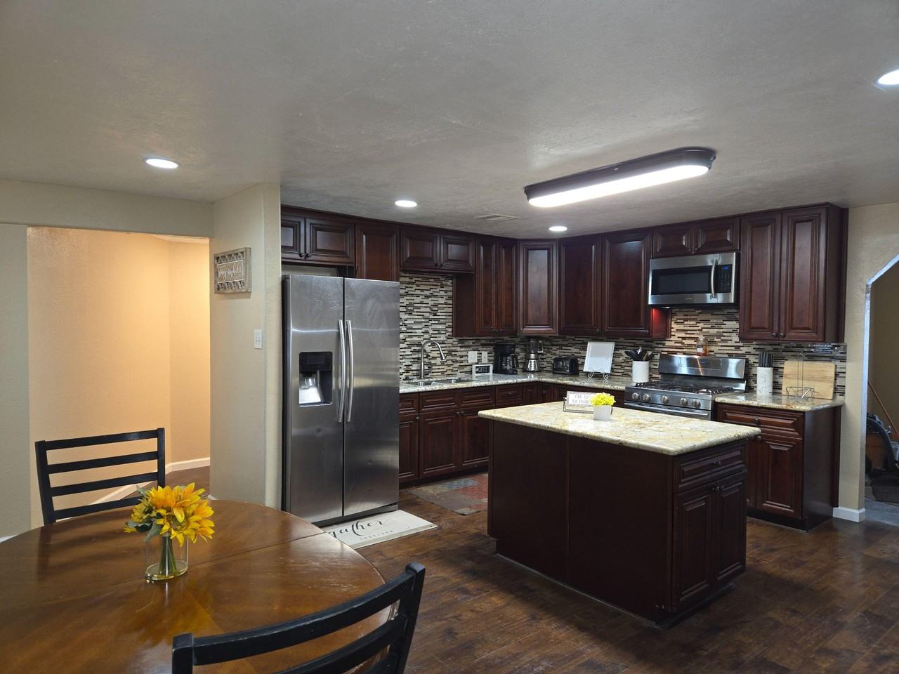 Charlie St - Photo 3 of 25