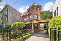 1094 Park Pl - Photo 1 of 1