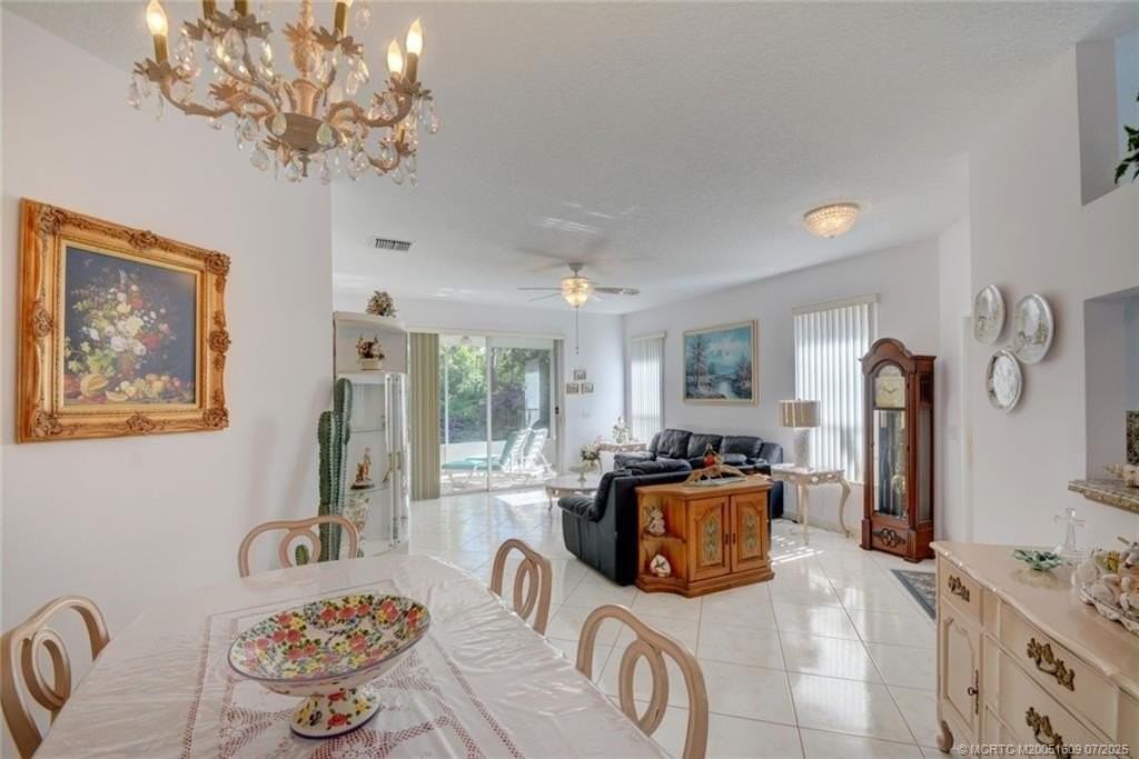 6789 Southeast Warwick Lane - Photo 7 of 24