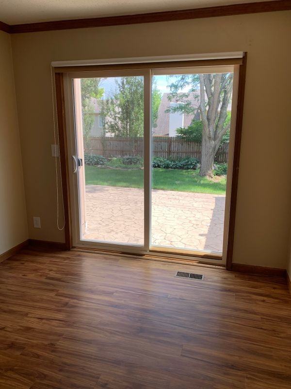 10901 W 115th Ter - Photo 2 of 16