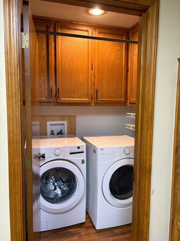 10901 W 115th Ter - Photo 3 of 16