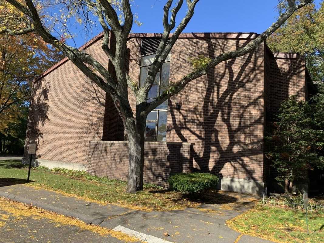 235 Henry Ave ##22k - Photo 2 of 3