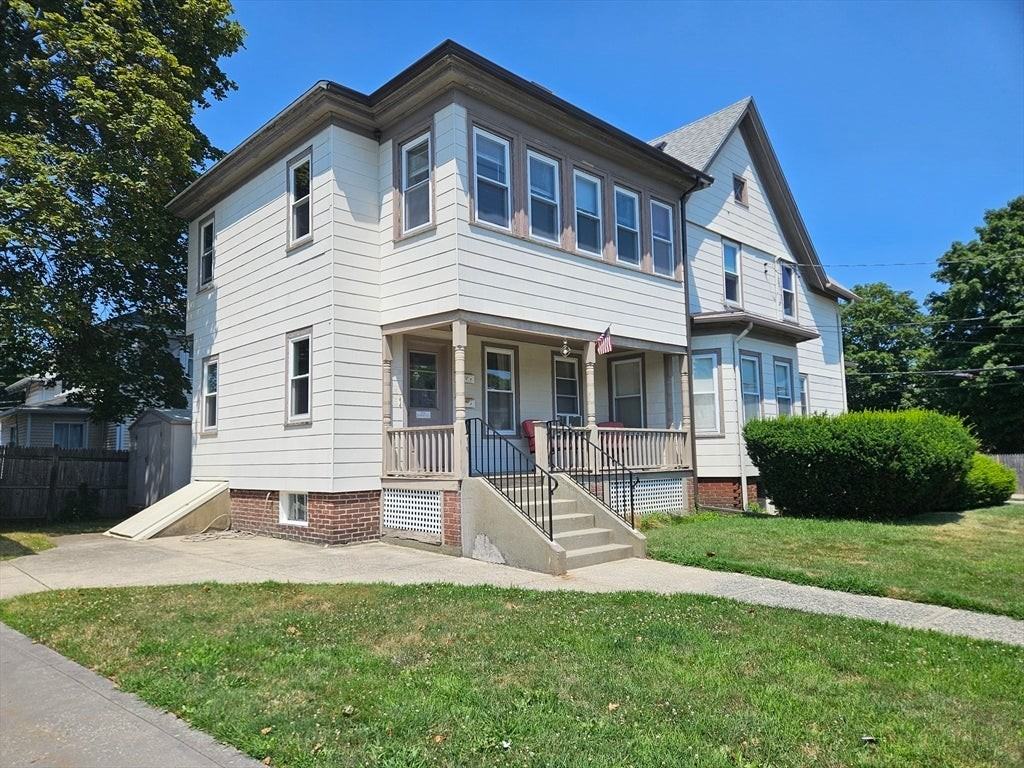 42 Sumner St - Photo 2 of 22