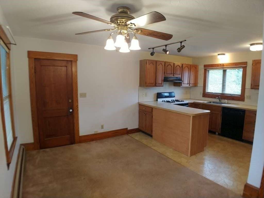 42 Sumner St - Photo 5 of 22