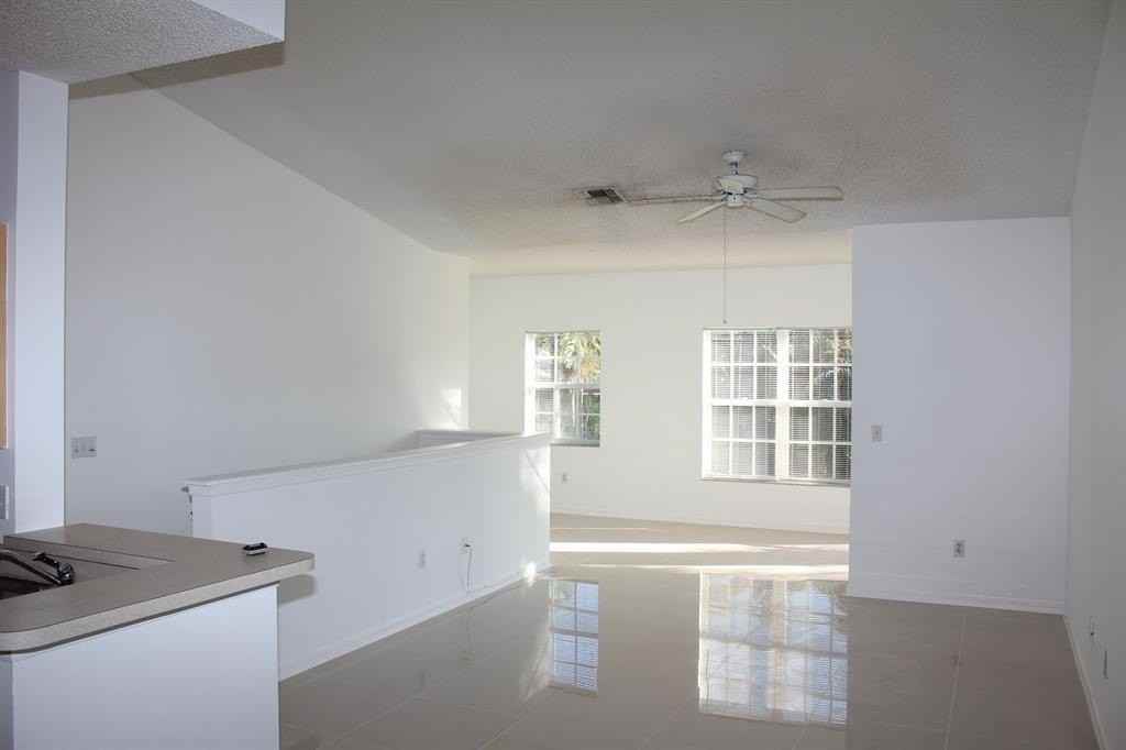 10348 Fox Trail Rd S - Photo 2 of 14