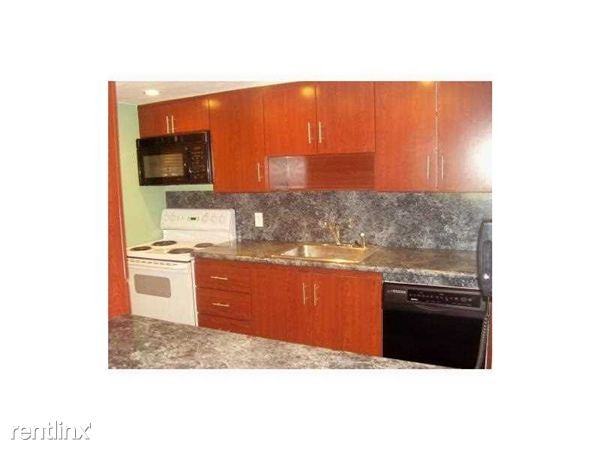 raquet club - Photo 2 of 2