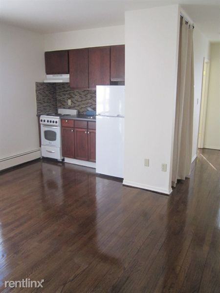 Courtland Ave. - Photo 2 of 5