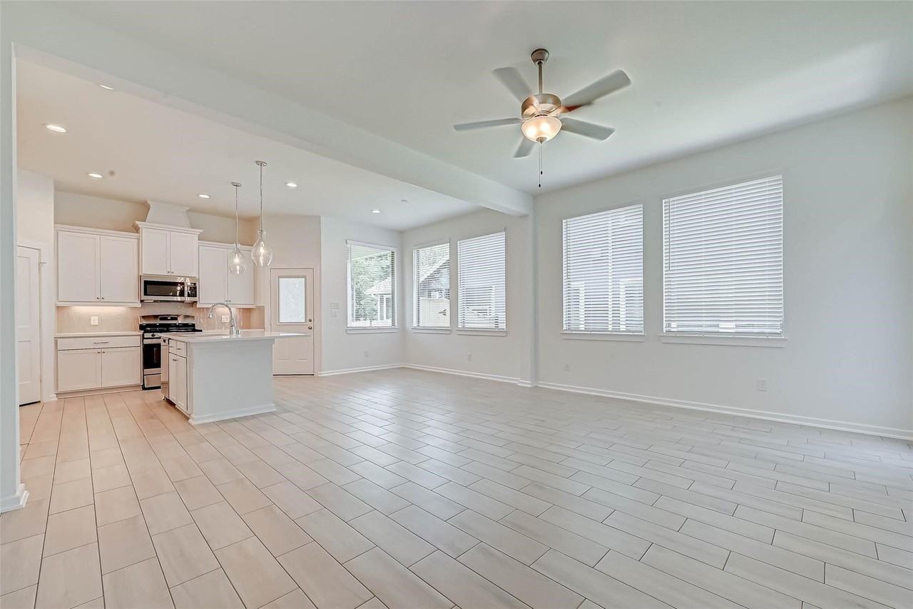 580 Long Leaf Pine Dr - Photo 4 of 26