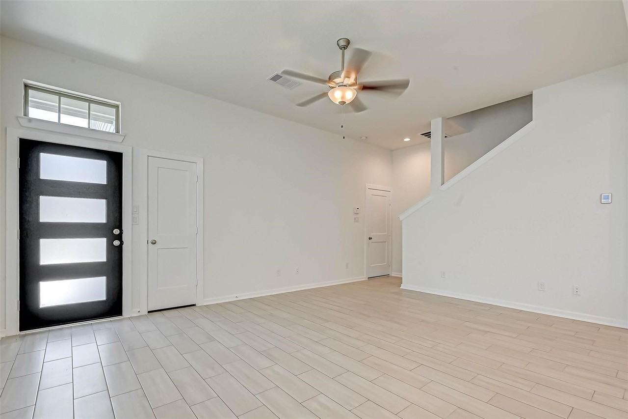 580 Long Leaf Pine Dr - Photo 5 of 26