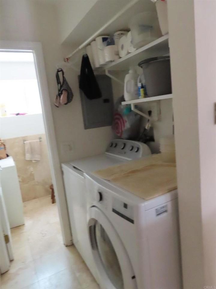 8635 Mellmanor Dr ##C - Photo 5 of 10