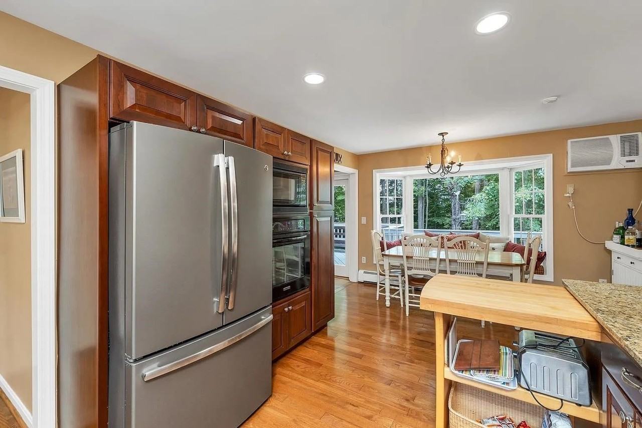 139 Long Bay Dr - Photo 2 of 28