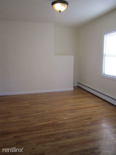 Highview Ave. - Photo 3 of 7