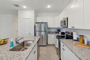 featured image of 4372 Boatman St