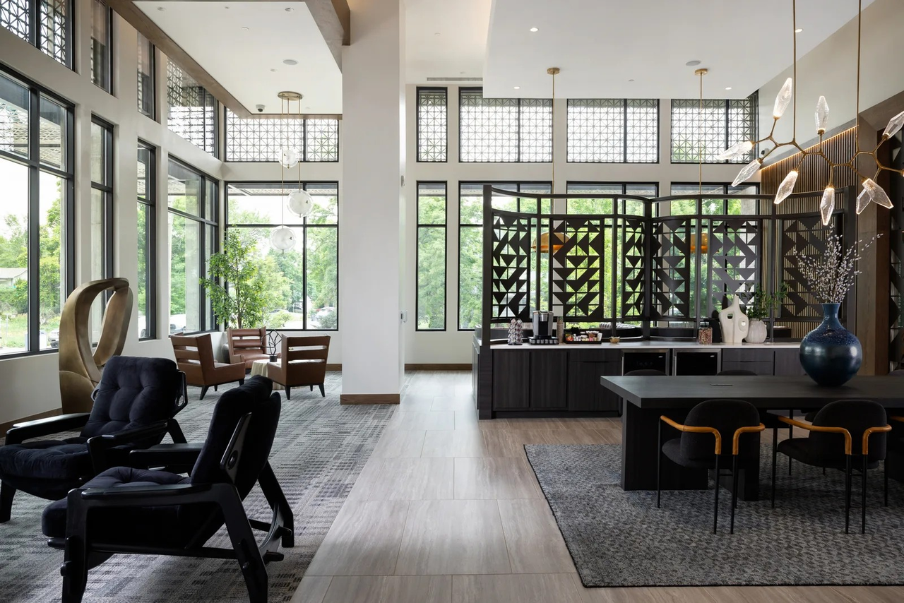 The Emerson - Photo 7 of 12