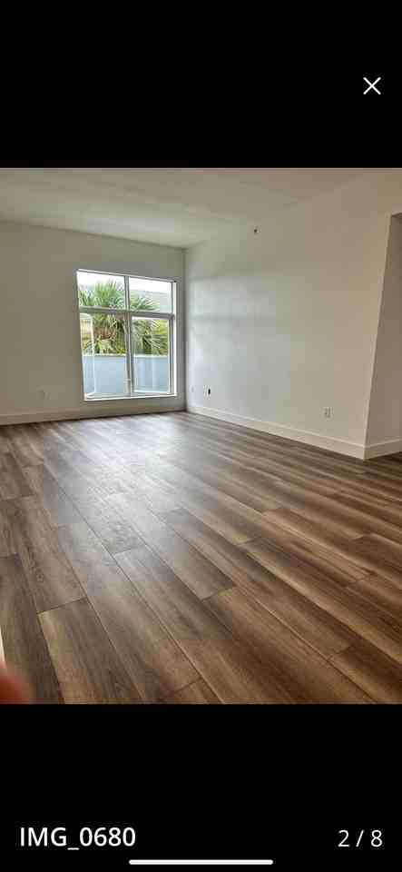 1203 Town Center Dr - Photo 6 of 7