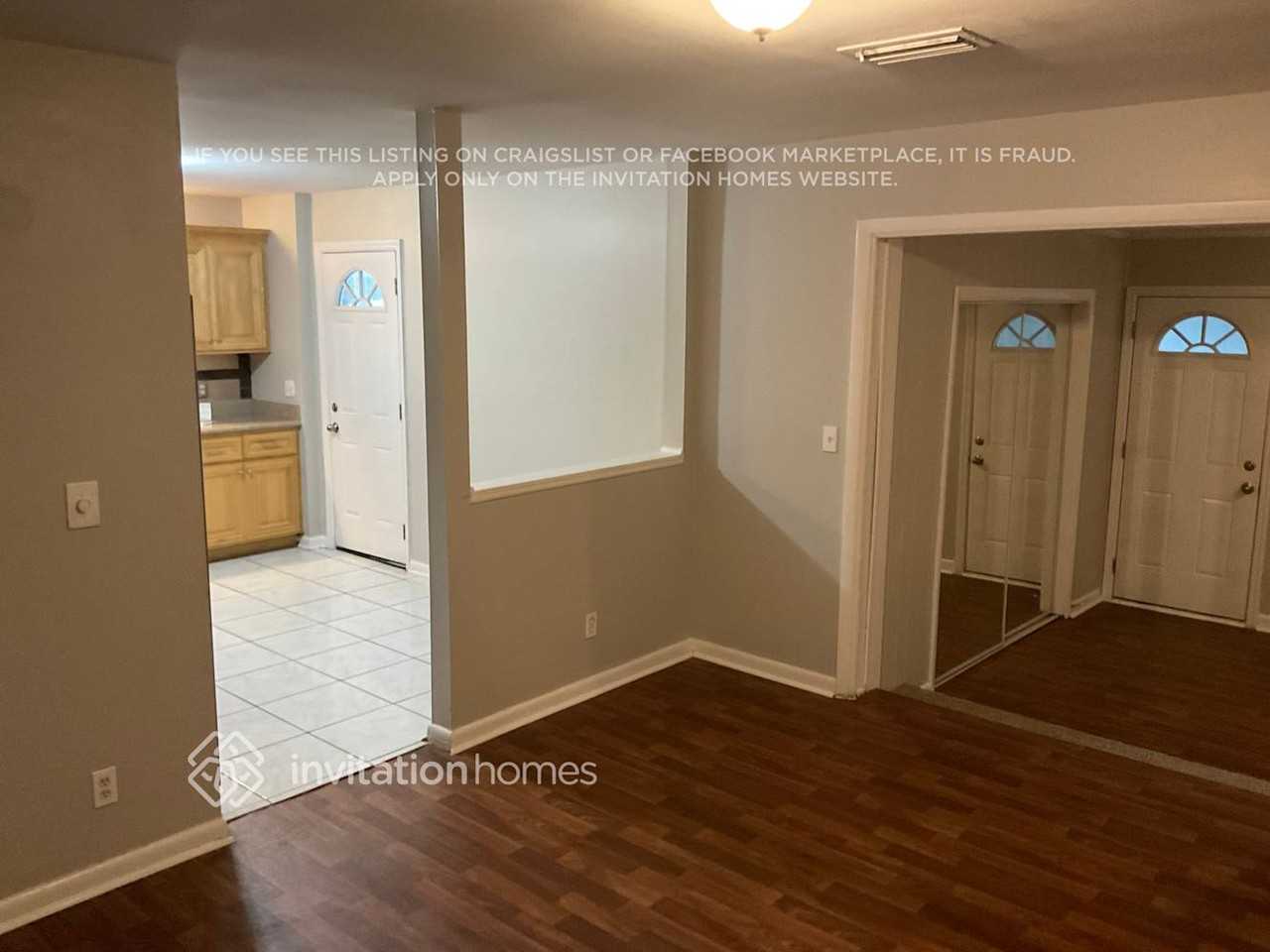 4138 Lane Ave S - Photo 3 of 21