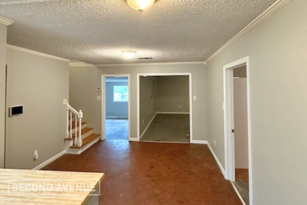 3533 Naylor Dr - Photo 2 of 16