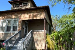 7232 S Winchester Ave - Photo 1 of 1